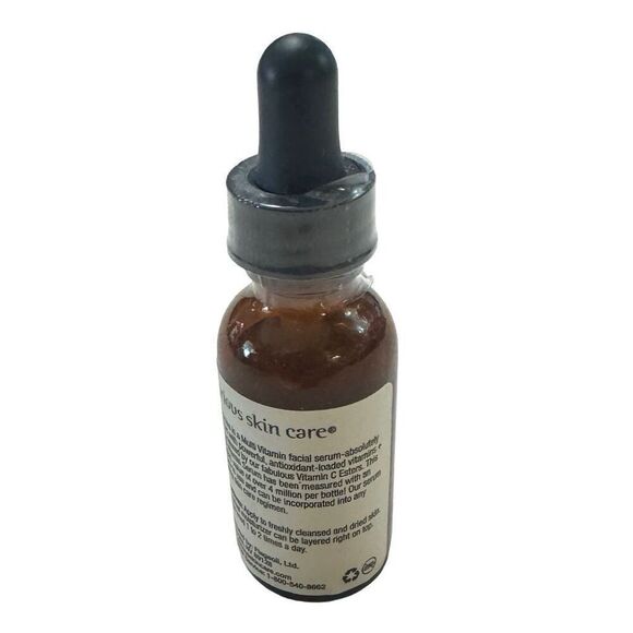 SERIOUS SKINCARE FACE SERUM 1oz SERAMINS POWERED BY C MULTI VITAMIN - BRAND NEW - Picture 3 of 5